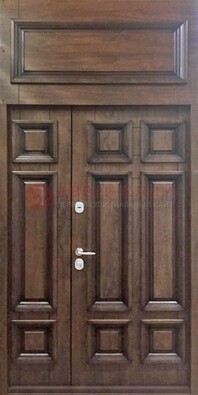 Классическая входная дверь с верхней фрамугой ДФГ-15 в Петрозаводске
