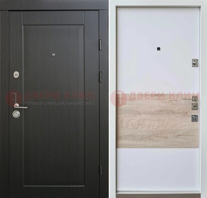 Черная металлическая дверь с белой МДФ внутри ДМ-230 в Петрозаводске