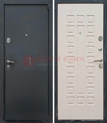 Черная металлическая дверь с порошковым покрытием ДП-101 в Великом Новгороде