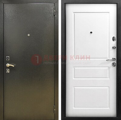 Входная дверь Темное серебро с порошковым напылением и белой МДФ ДП-272 в Петрозаводске