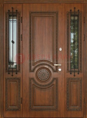 Парадная распашная стальная дверь Винорит со стеклом ДПР-106 в Петрозаводске
