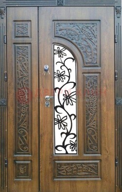 Морозостойкая металлическая парадная дверь ДПР-12 в Петрозаводске