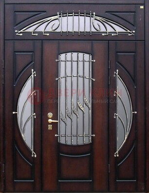 Парадная дверь со стеклянными вставками и ковкой ДПР-9 для улицы в Петрозаводске