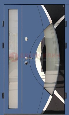 Синяя металлическая дверь со стеклом и узором ДС-13 в Петрозаводске