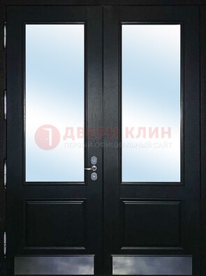 Черная двухстворчатая металлическая дверь со стеклом ДС-25 в Петрозаводске