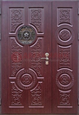 Красная железная дверь Винорит со стеклом и ковкой ДСК-235 в Петрозаводске