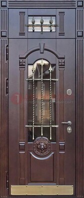 Металлическая дверь массив со стеклом и ковкой с фрамугой ДСК-249 в Петрозаводске