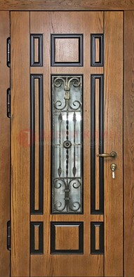 Двухцветная железная дверь Винорит со стеклом и ковкой ДСК-264 в Петрозаводске