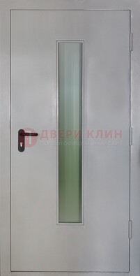 Белая металлическая противопожарная дверь со стеклянной вставкой ДТ-2 в Петрозаводске