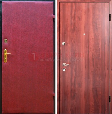 Красная входная дверь с винилискожей ДВ-30 в Петрозаводске